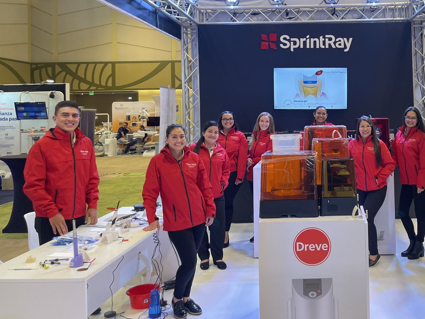 Nuestro equipo en congreso